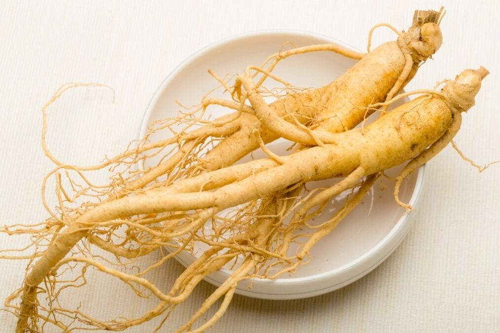 A raíz de ginseng é a base dunha tintura que agranda o pene